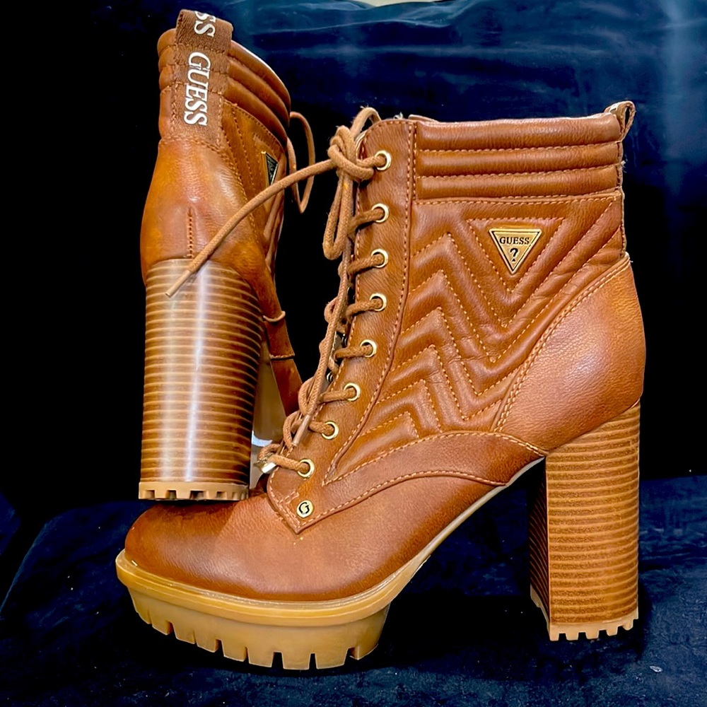 Guess #8M NEW